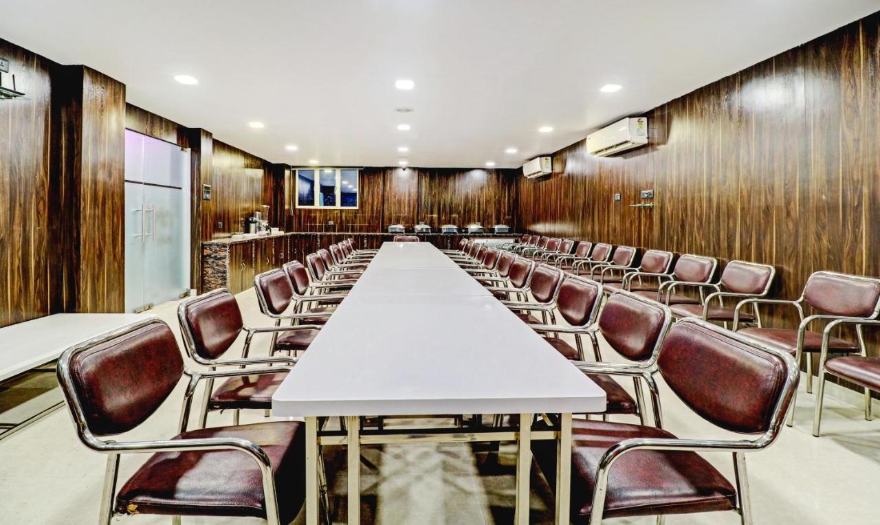 Treebo Orion Sapphire, Beck Bagan Hotel Kolkata Ngoại thất bức ảnh