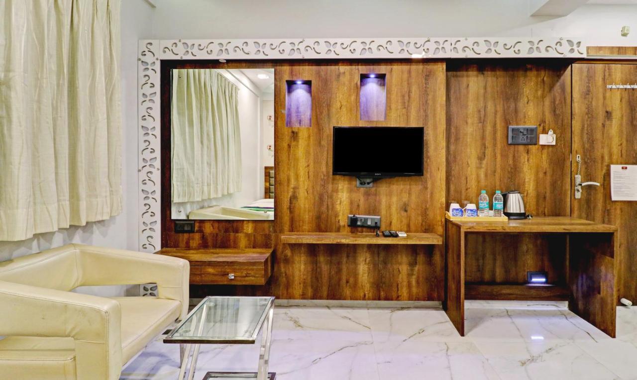 Treebo Orion Sapphire, Beck Bagan Hotel Kolkata Ngoại thất bức ảnh