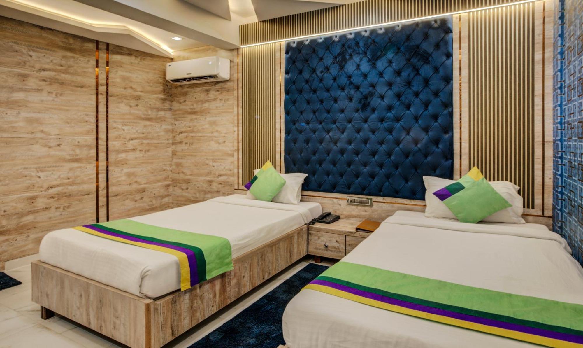 Treebo Orion Sapphire, Beck Bagan Hotel Kolkata Ngoại thất bức ảnh