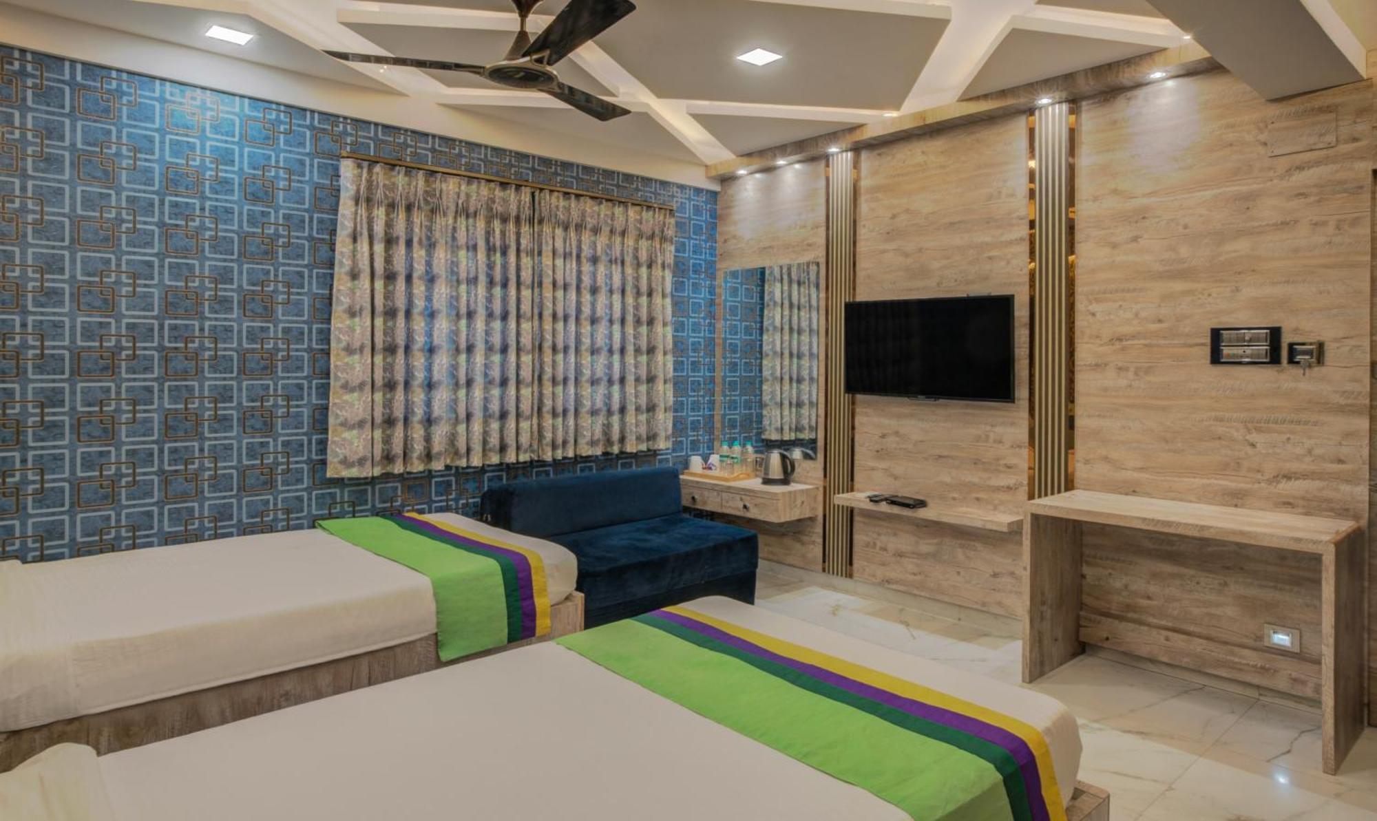 Treebo Orion Sapphire, Beck Bagan Hotel Kolkata Ngoại thất bức ảnh