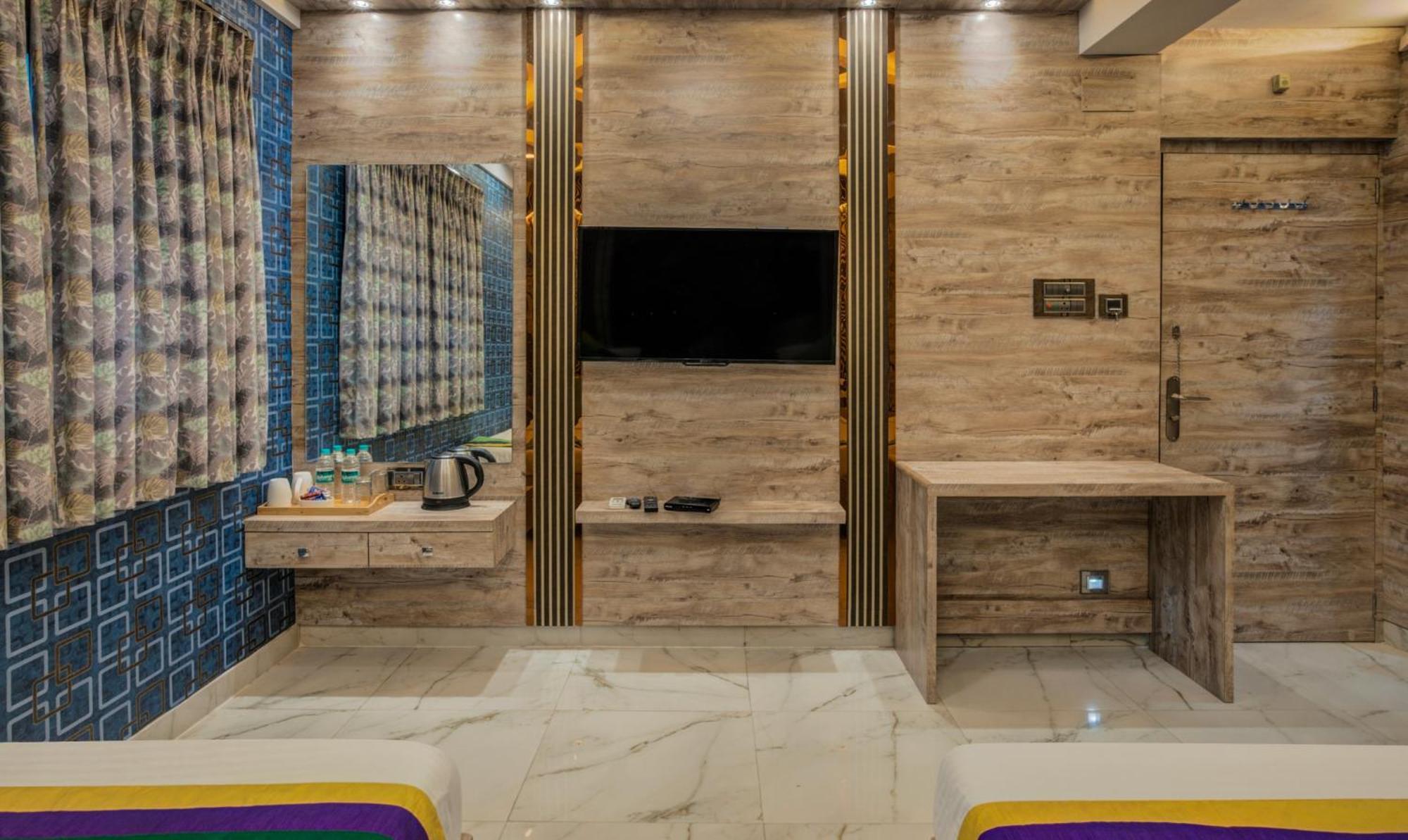 Treebo Orion Sapphire, Beck Bagan Hotel Kolkata Ngoại thất bức ảnh